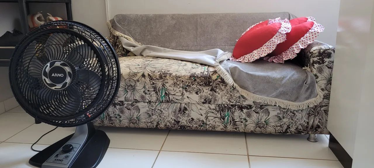 Cama Box Queen + Mini Sofá Retrô - Foto 5