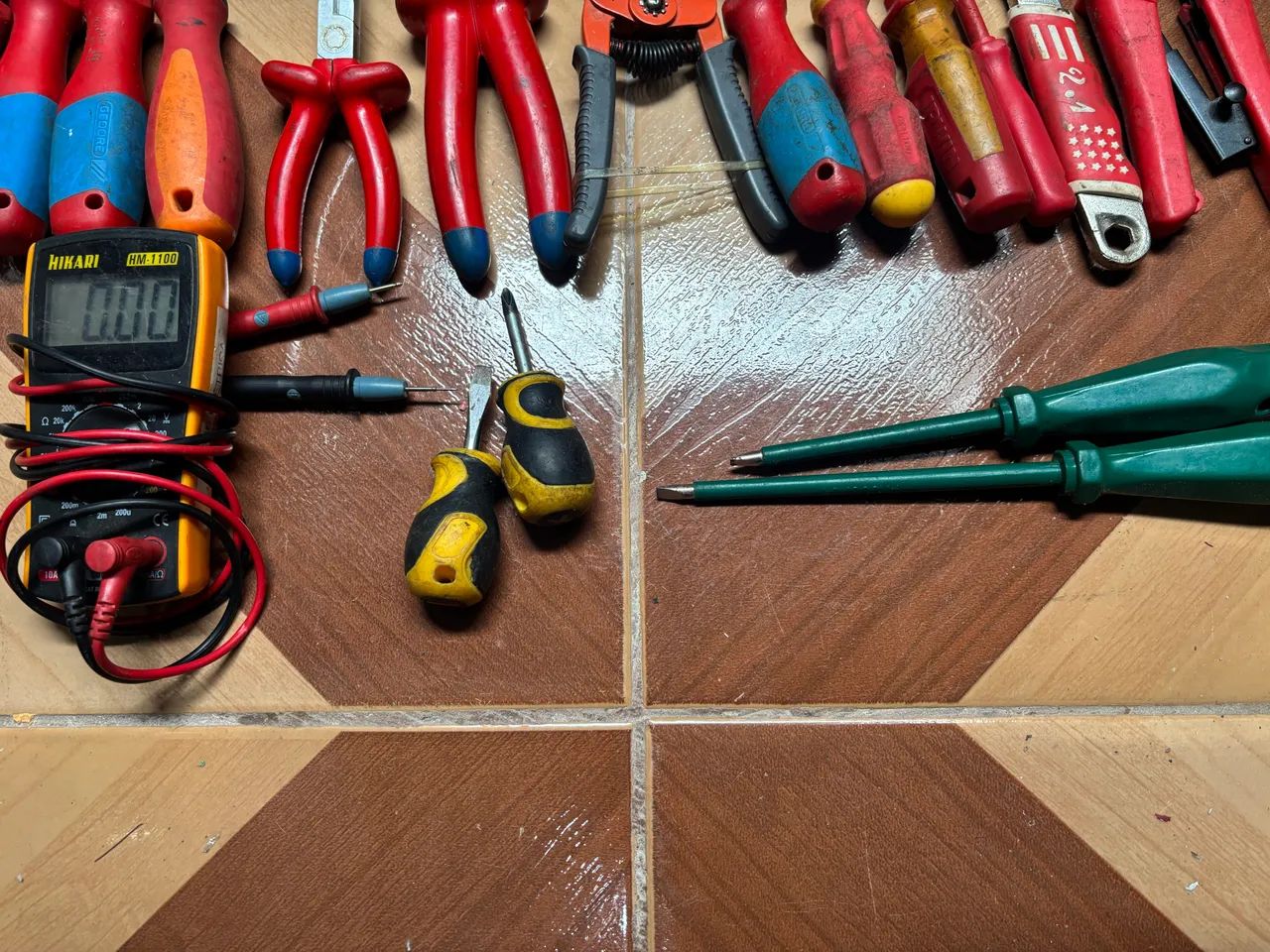 Selling these electrician tools