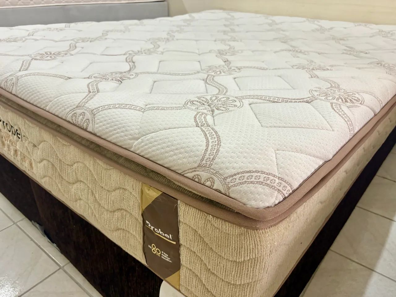 Cama box de casal Queen , cama Queen  - Foto 5