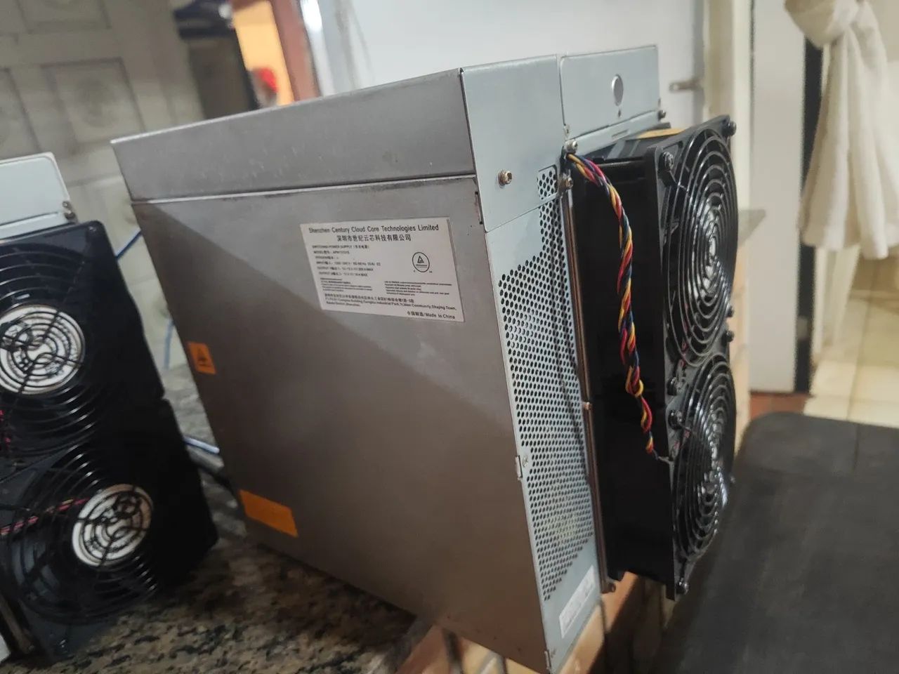 Antminer S19j Pro - 104T - Foto 3