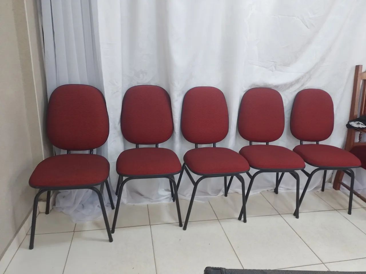 Cadeiras modelo diretor - Foto 5