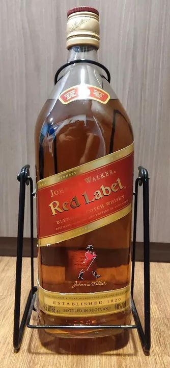Garrafa Red Label 4,5 litros ( raríssima)