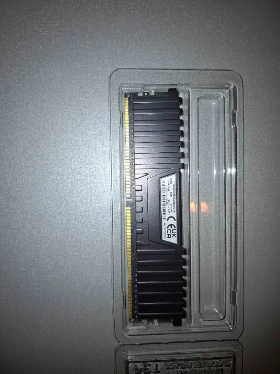 Corsair Vengeance LPX Black 8GBx1 2.4 GHz RAM Memory64396502765699123