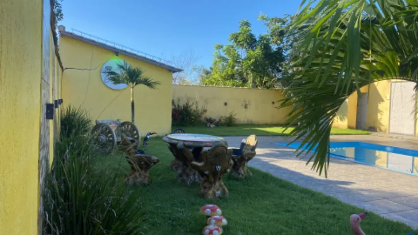 Vendo sítio em parque Estoril tingua Nova Iguaçu, aproximadamente 1320 metros todo murado.