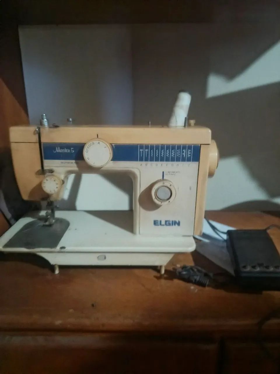 Maquina de costura - Foto 2