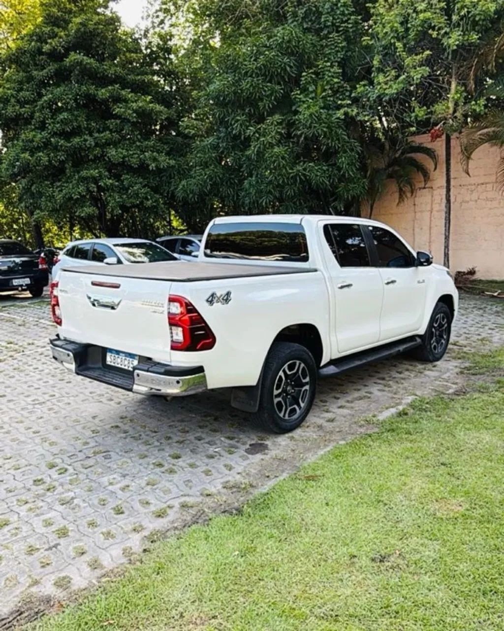 Toyota Hilux 2022 SRX auto Ipva quitado  - Foto 4