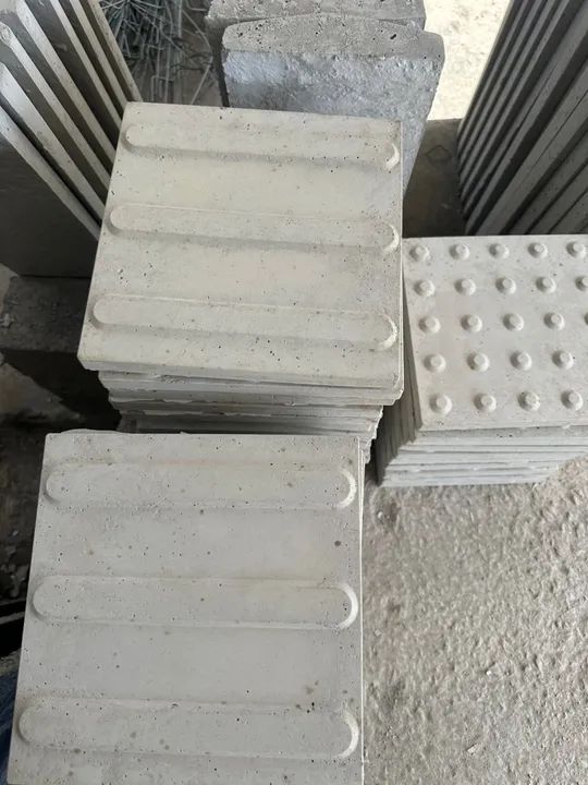 PISO TÁTIL JÁ PINTADO - R$ 3,00und