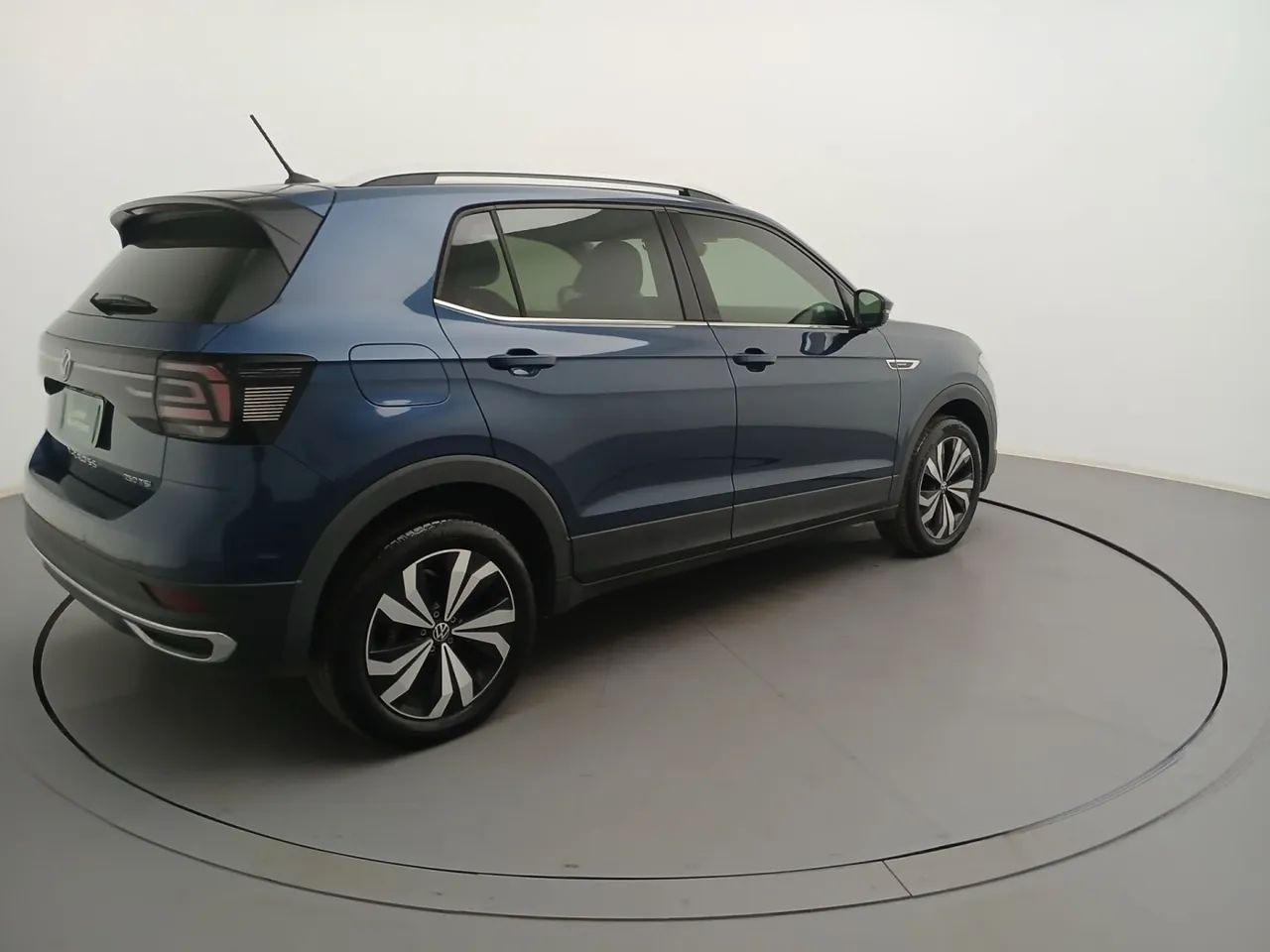 Volkswagen T-cross 2023 1.4 250 tsi total flex highline automático - Foto 5