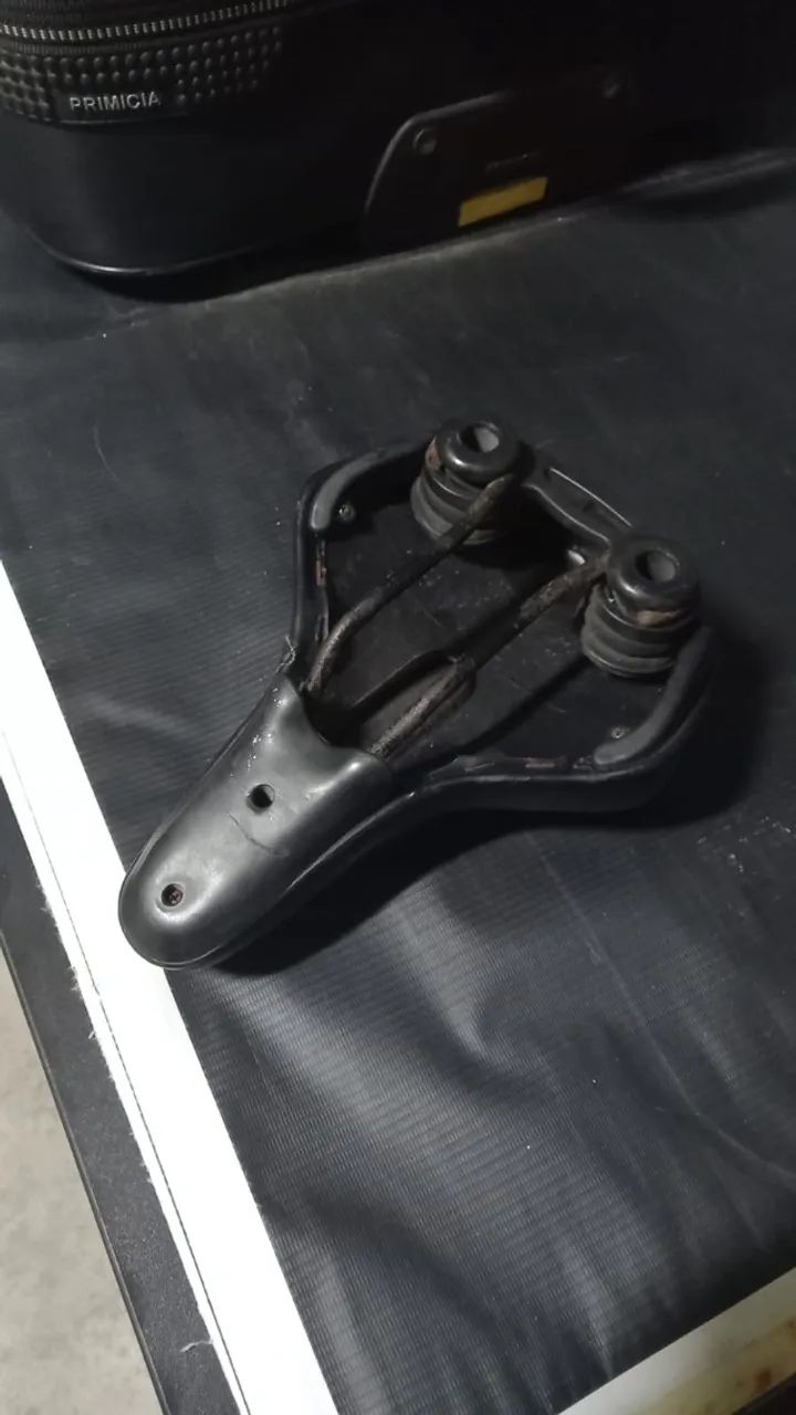 Roda e banco para bicicleta - Foto 5