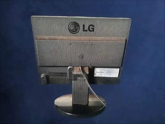  Monitor LG Flatron l1553 Usado - Foto 4