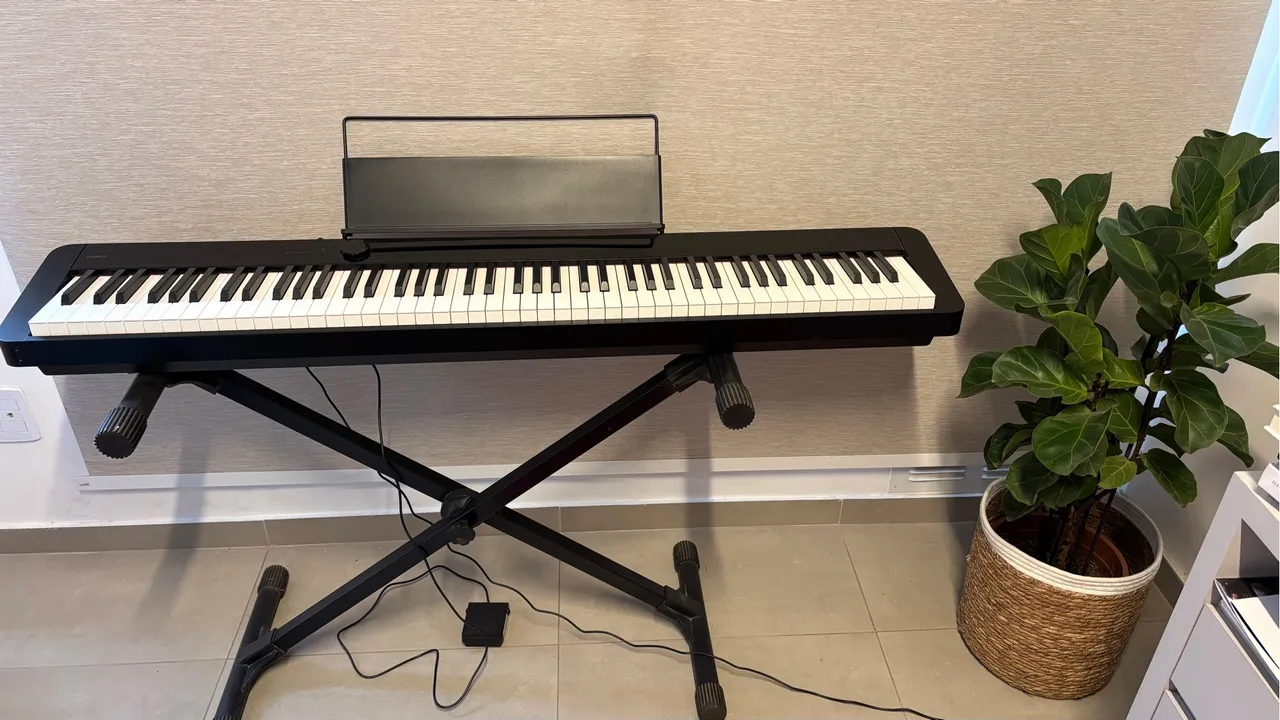 Piano Digital Casio Privia - Semi novo