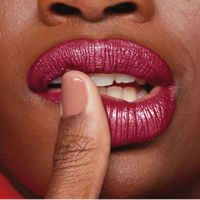 Batom Liquido Matte Glitter Effect Avon Power Stay Malva Luminoso - Foto 3