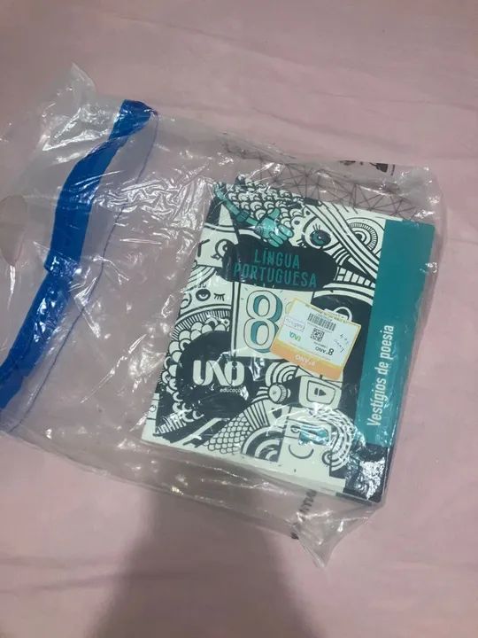 Coleções completas de livros UNOi Educação (6º e 8º ano) - Impecáveis e pouco usados!