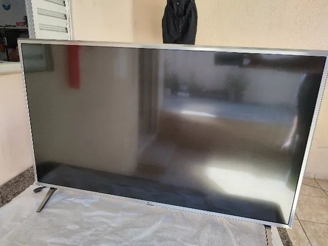 Tv LG 4k 43 Polegadas Semi-nova - Foto 2