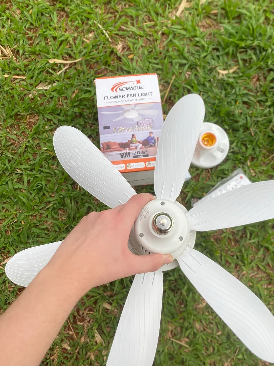 Ventilador de teto com Lâmpada  - Foto 4