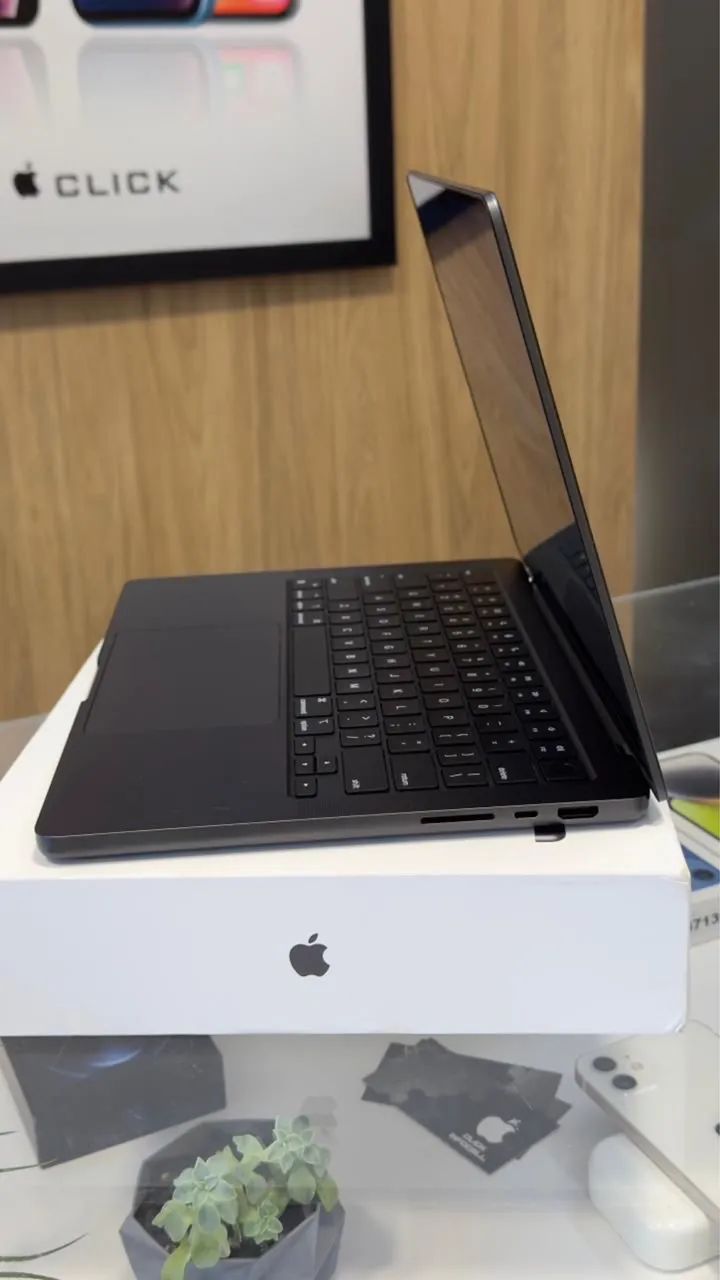 MacBook Pro M4 - Foto 6