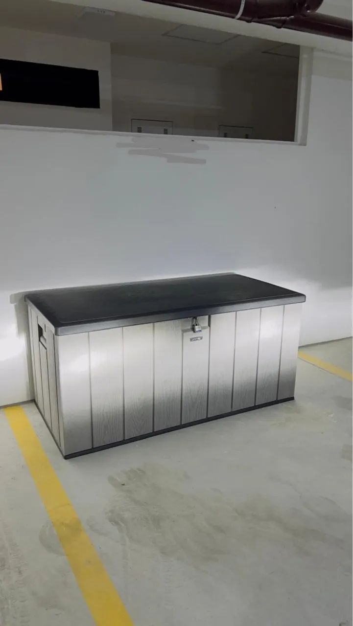 Bau grande de fibra de vidro- 127,9 x 67,2 x 64 cm - Foto 3