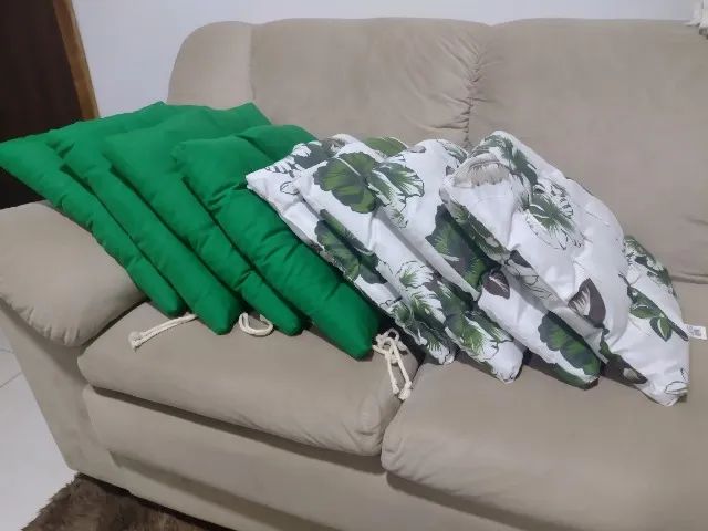 Conjunto de Almofadas - 8 peças (seminovas)