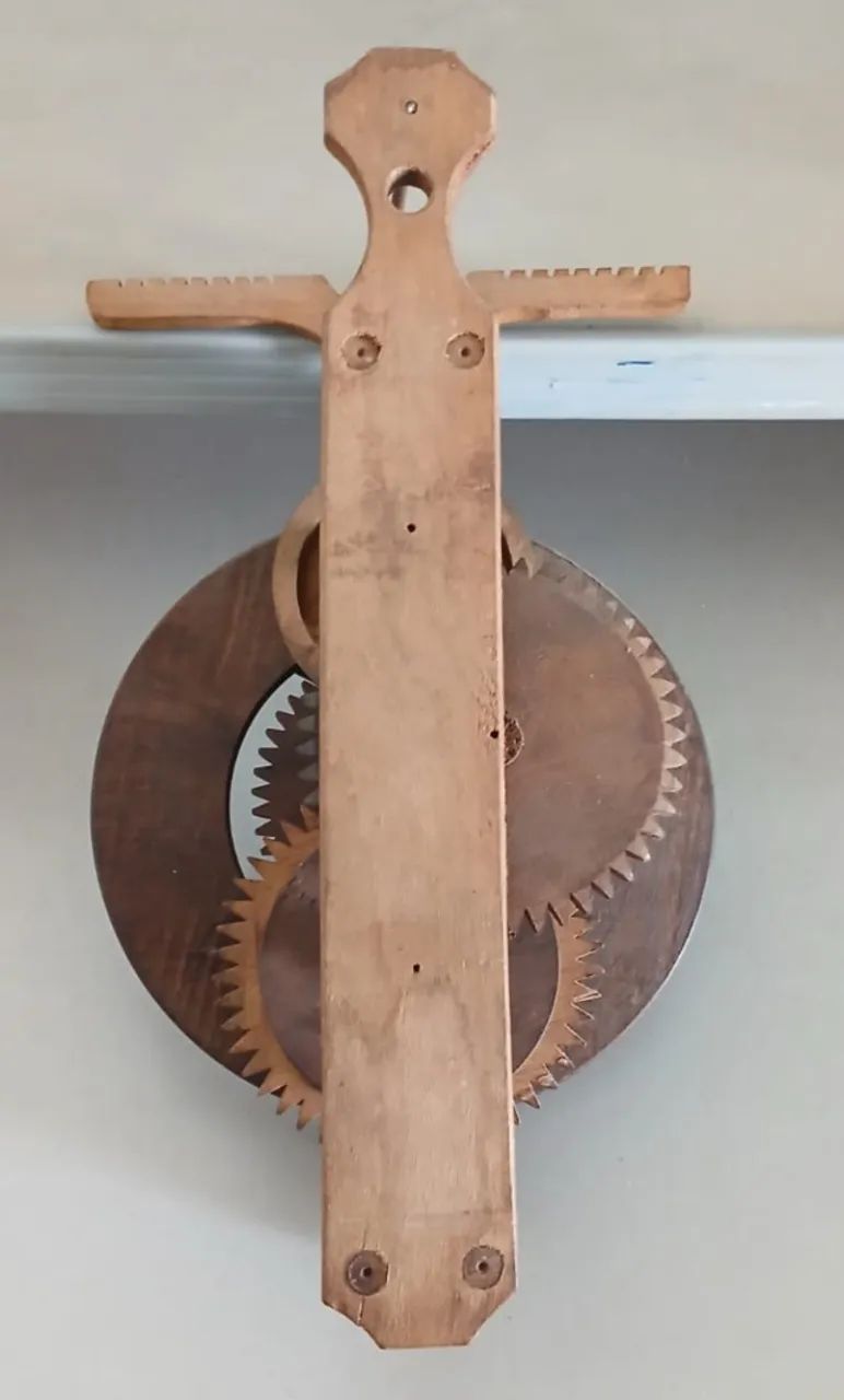 Relógio De Parede De Pêndulo De Madeira - Foto 2