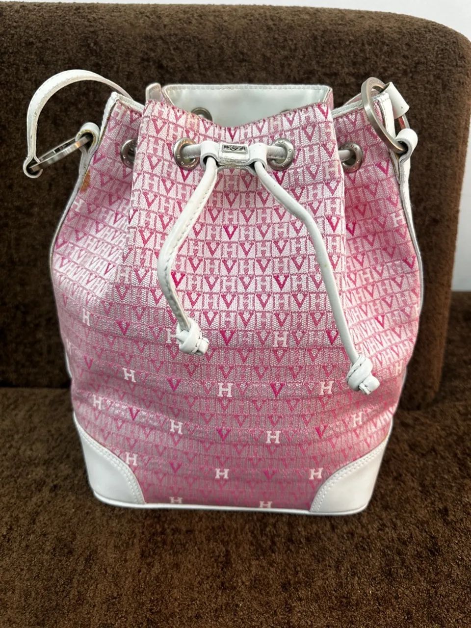 Bolsa Victor Hugo - Saco - Jacquard - Rosa e branca
