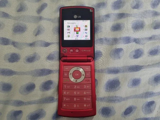 Celular LG GM630 com TV Digital - Simples e Funcional