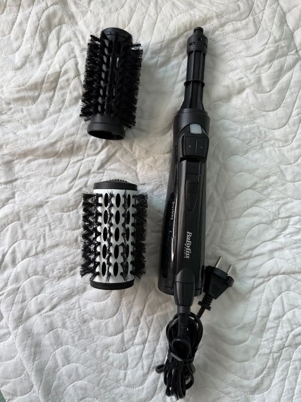 Escova rotativa (giratória) BabyLiss Paris 220V - Foto 3