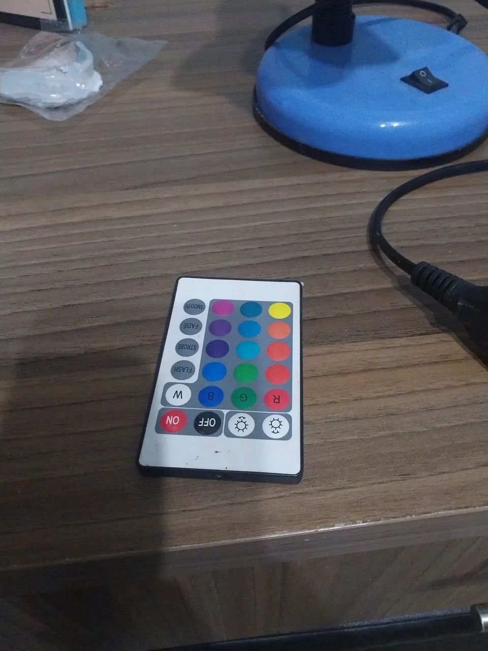 Luminária de Mesa Azul Led RGB - Foto 2