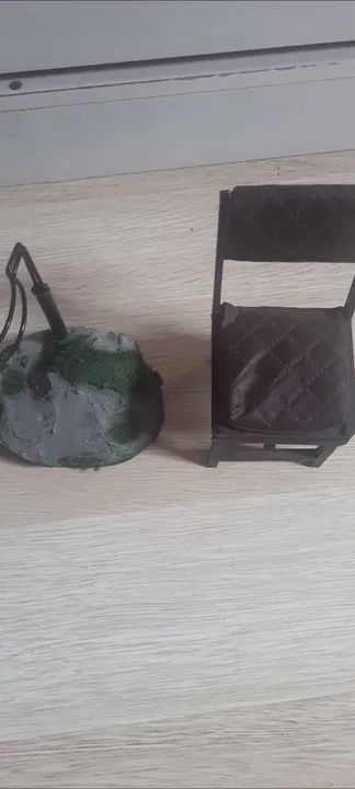 Action figure base e cadeira custom 