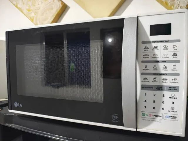 Micro-ondas LG 31 Litros com garantia - Foto 4