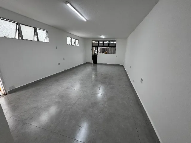 Sobrado comercial reformado 200m2 zona oeste