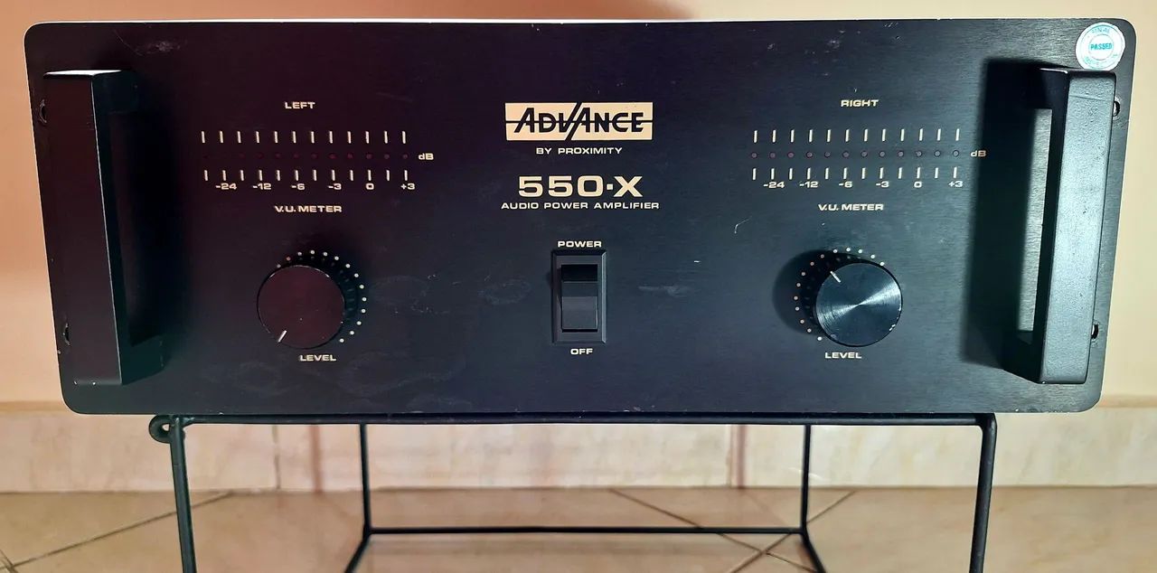 Amplificador de Potência Advance 550-X - Ótimo Estado de Conservação , LER ANÚNCIO 