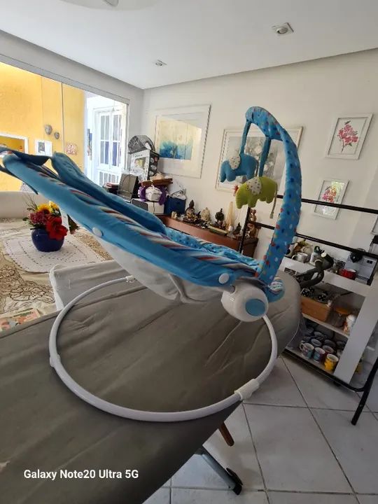 Cadeira para bebê toca música e vibra  - Foto 2
