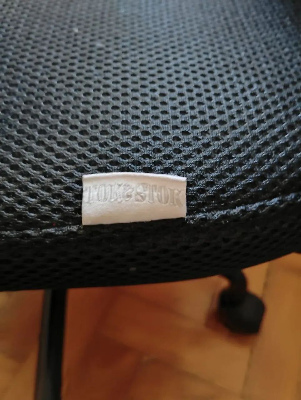 Cadeira de Escritório Ergonômica Preta tok stok  - Foto 5