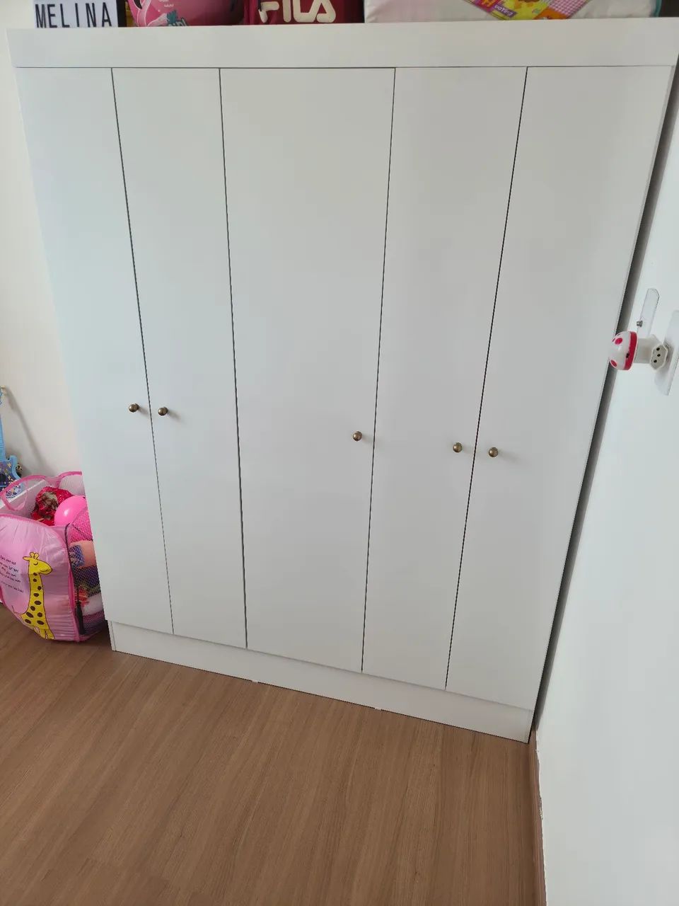 Guarda roupa infantil