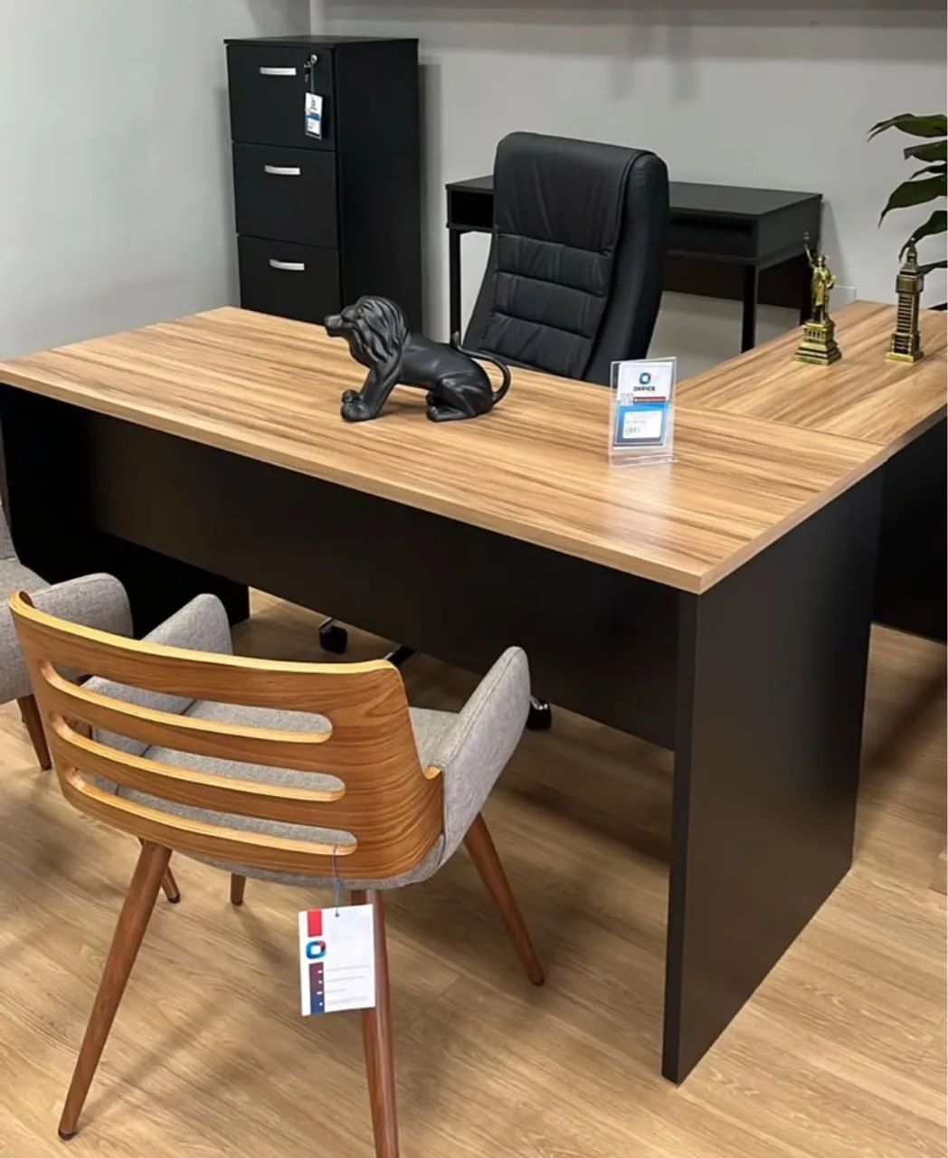Mesa 1.50x1.60 de Escritório em L Amadeirada