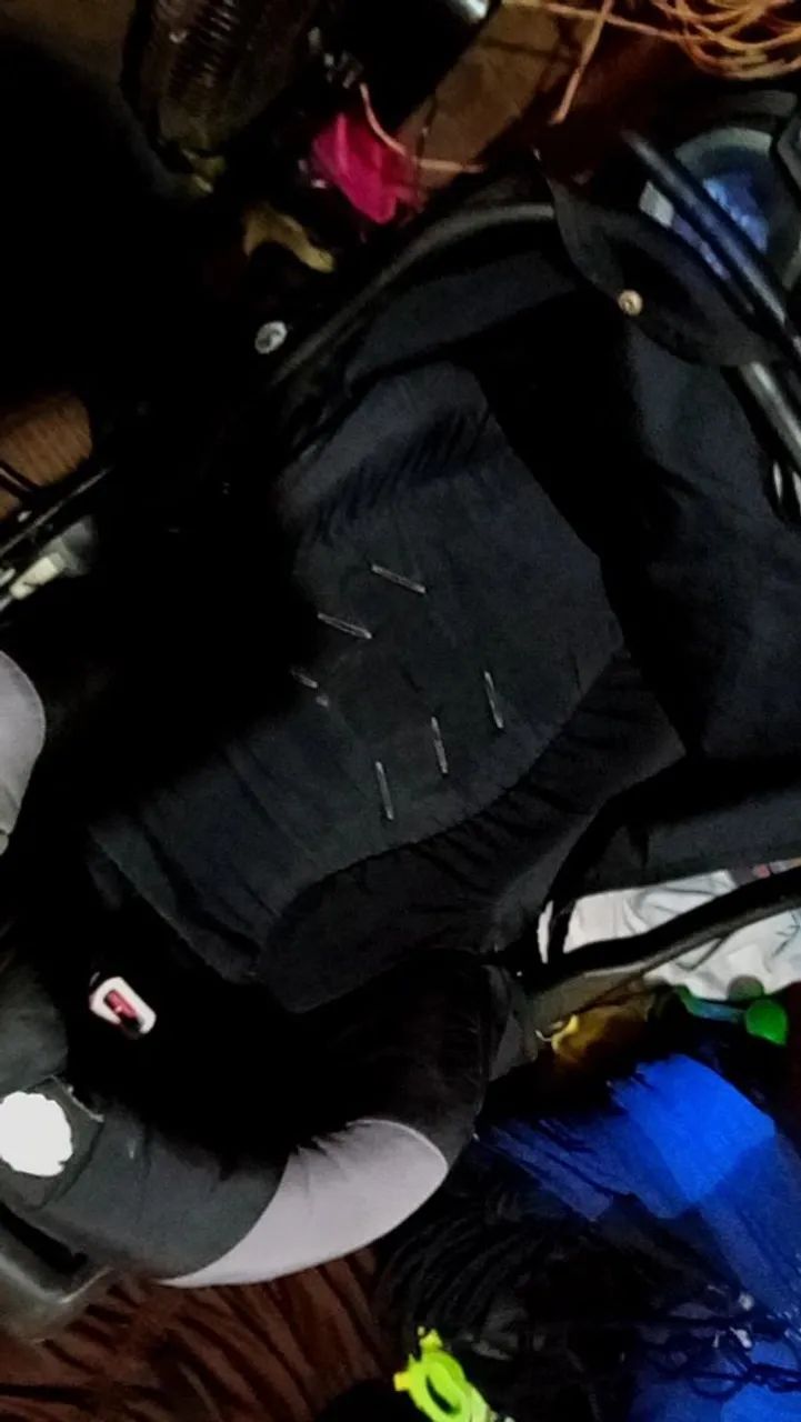 Cadeira Infantil para Carro e carrinho de bebê  - Foto 2