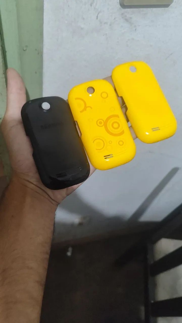 Capa Amarela Samsung - Foto 4