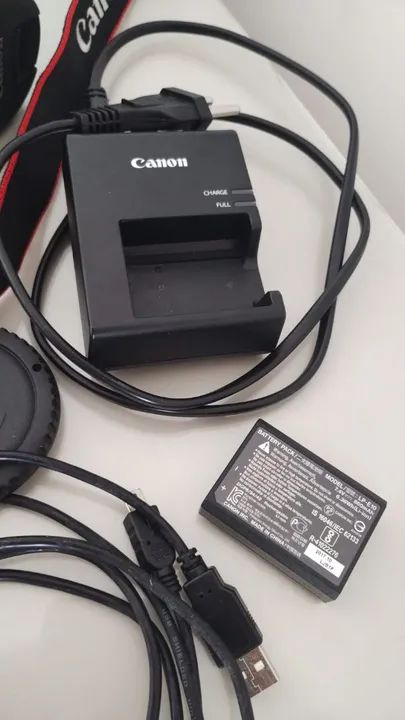 Câmera Canon EOS Rebel T6 à venda - Qualidade Profissional para Suas Fotos!<br> - Foto 3