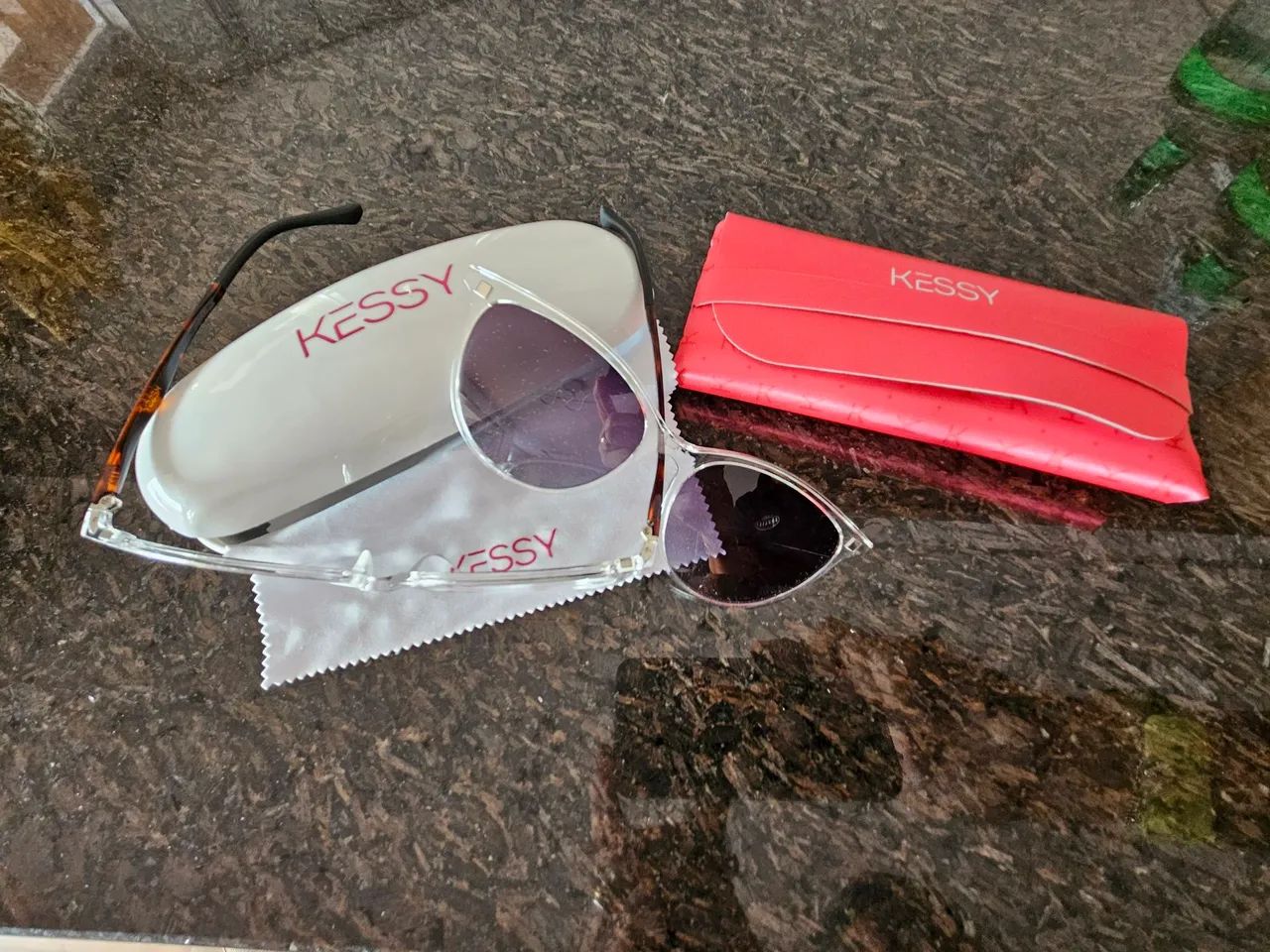 Armação para óculos de grau 2 em 1 feminino Kessy - Foto 3
