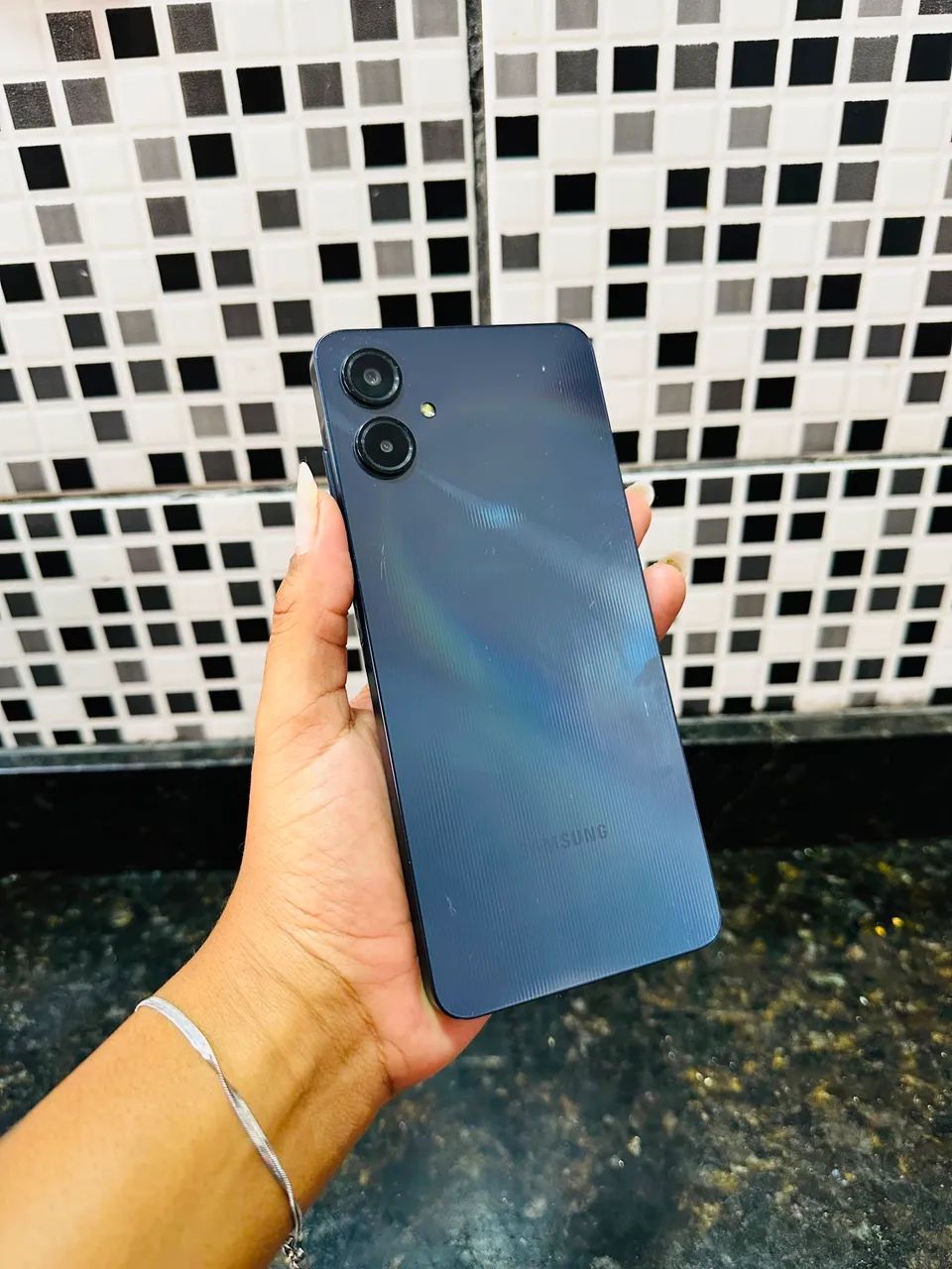 SAMSUNG A06 - Foto 2