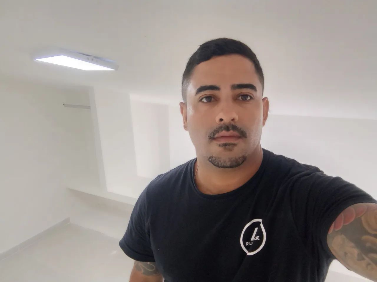 ? RMT DRYSTEELL ? Soluções modernas em construção e acabamento