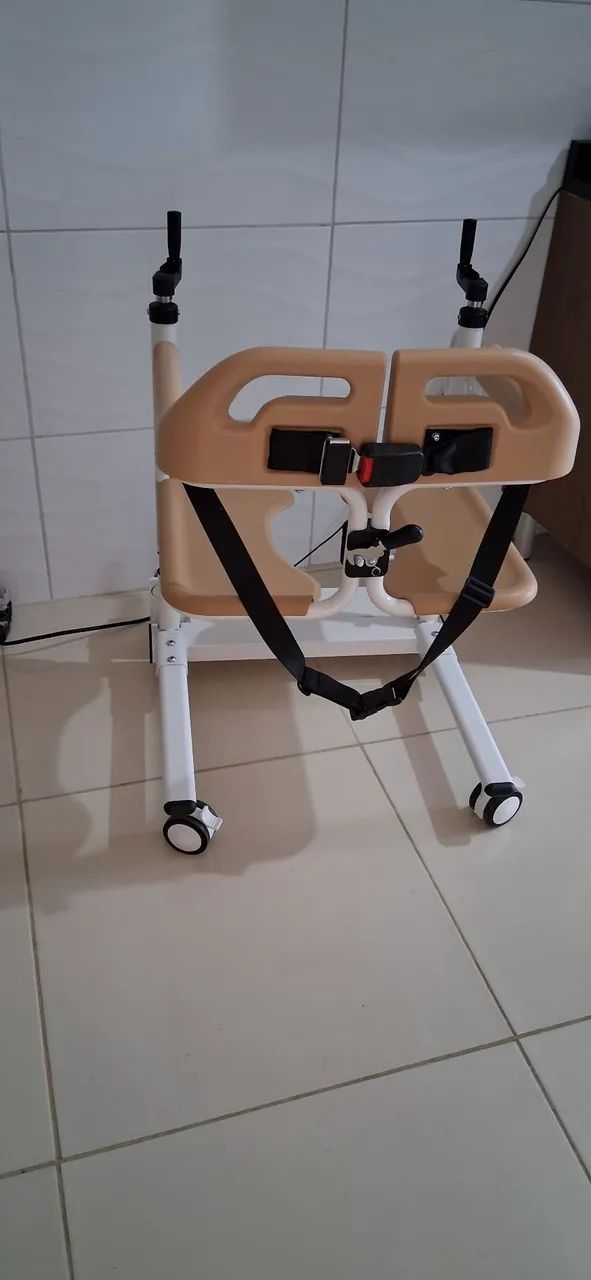 Cadeira de transferência  - Foto 4