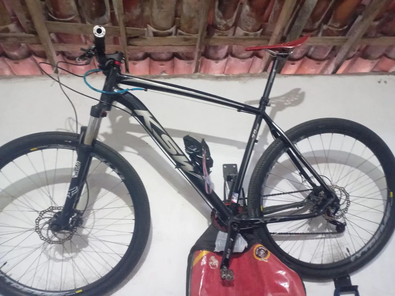 Bicicleta de pedal 