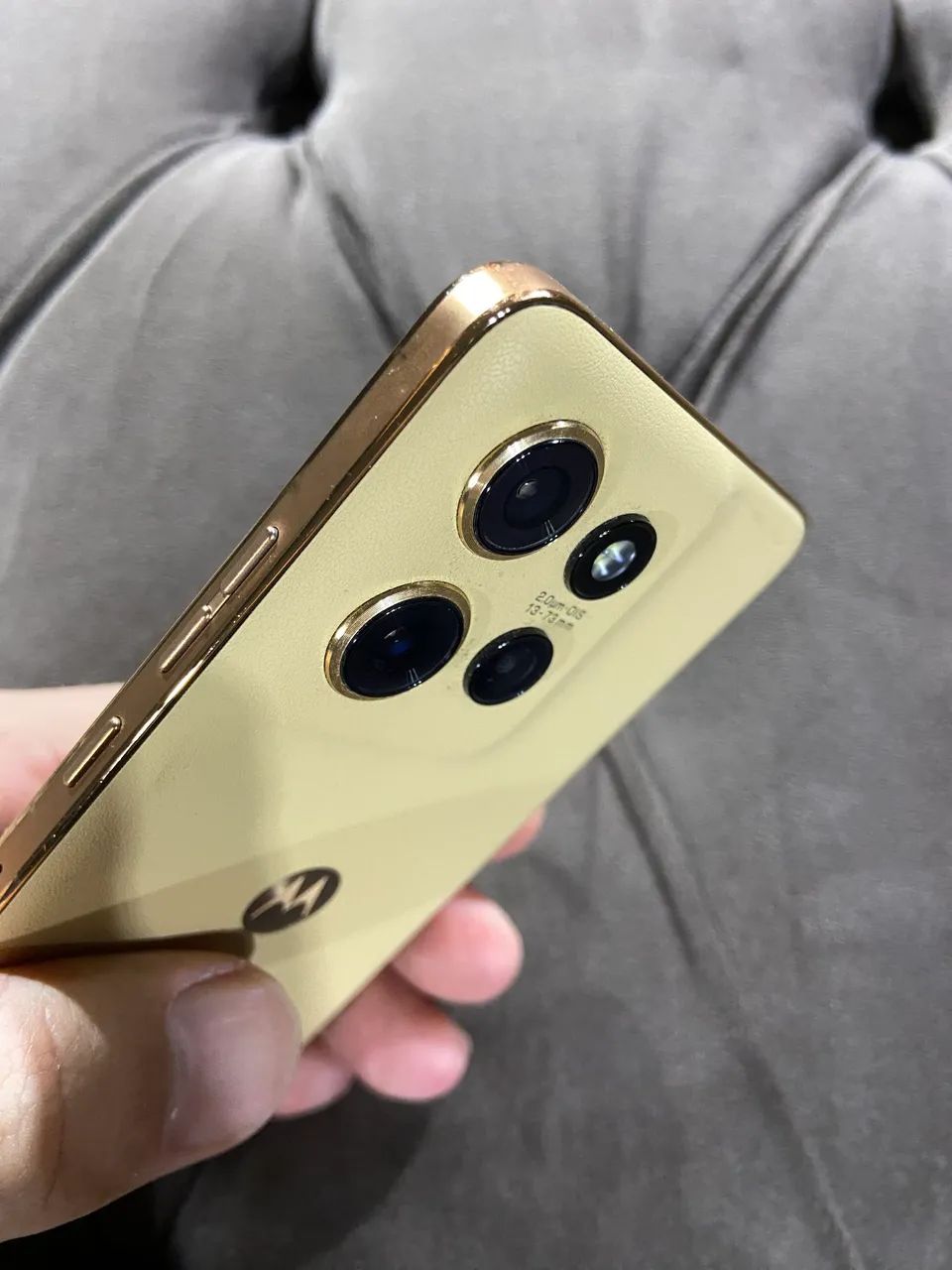 Moto Edge 50 neo 256gb - Foto 2