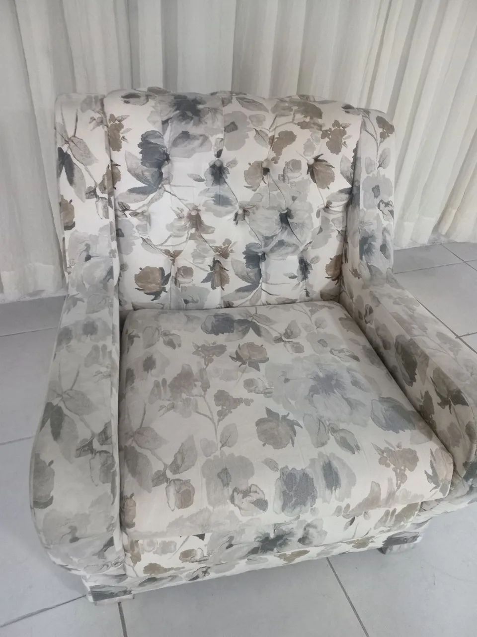 SOFA 5 LUGARES  R$ 299,00 muito top  Alessandro  *  - Foto 5