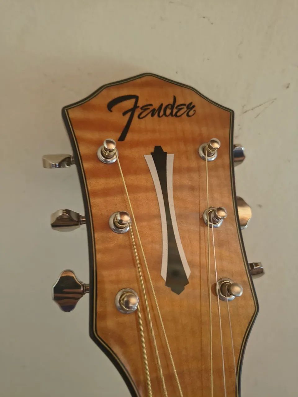 Violão Eletrico Fender com case - Foto 2