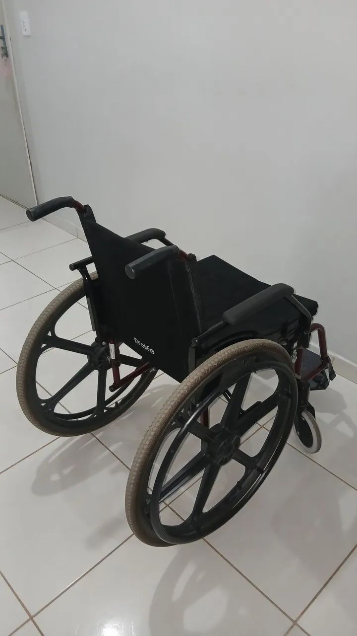 Cadeira de rodas  - Foto 3