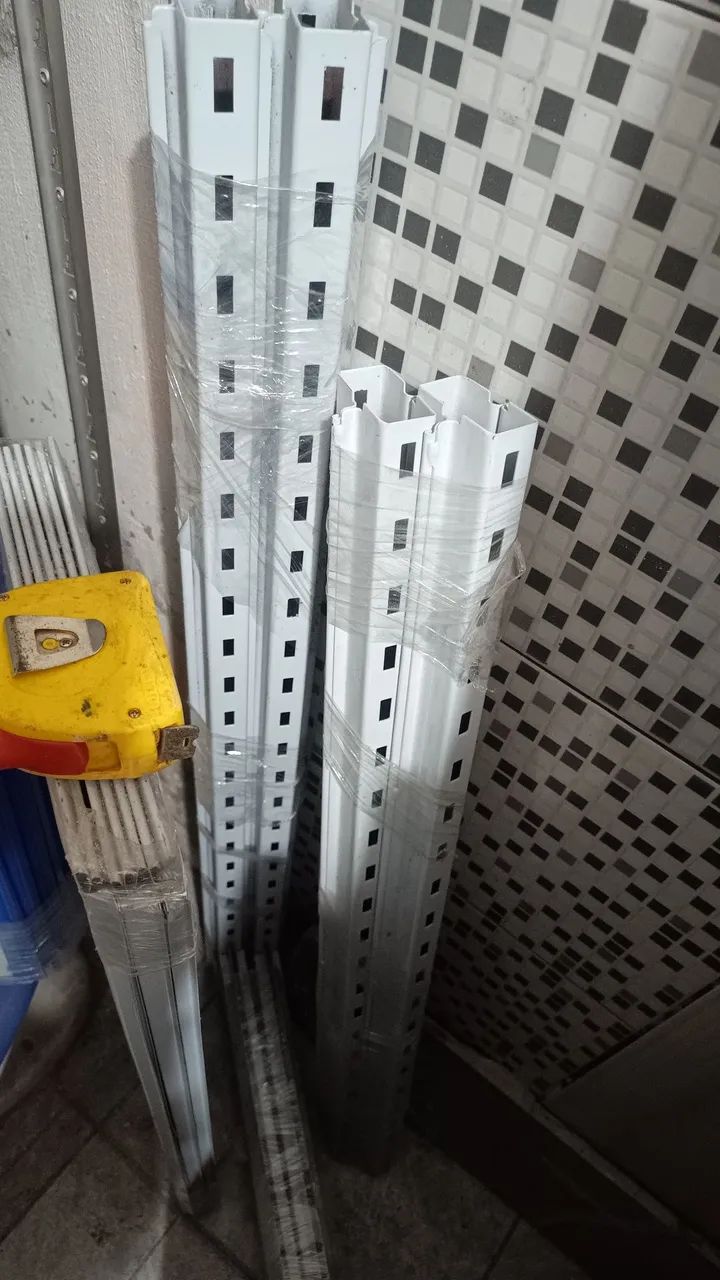Apenas 1 Gondola (Com Nota Fiscal ) 8 divisórias  - Foto 3