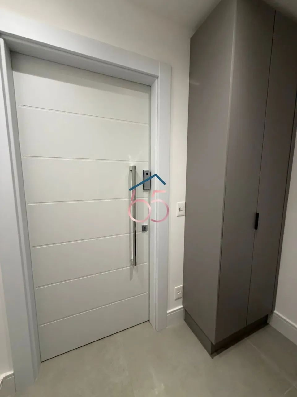 Apartamento Authentique  193 m² | 3 vagas + 1 avulsa | Semi-mobiliado - Foto 4