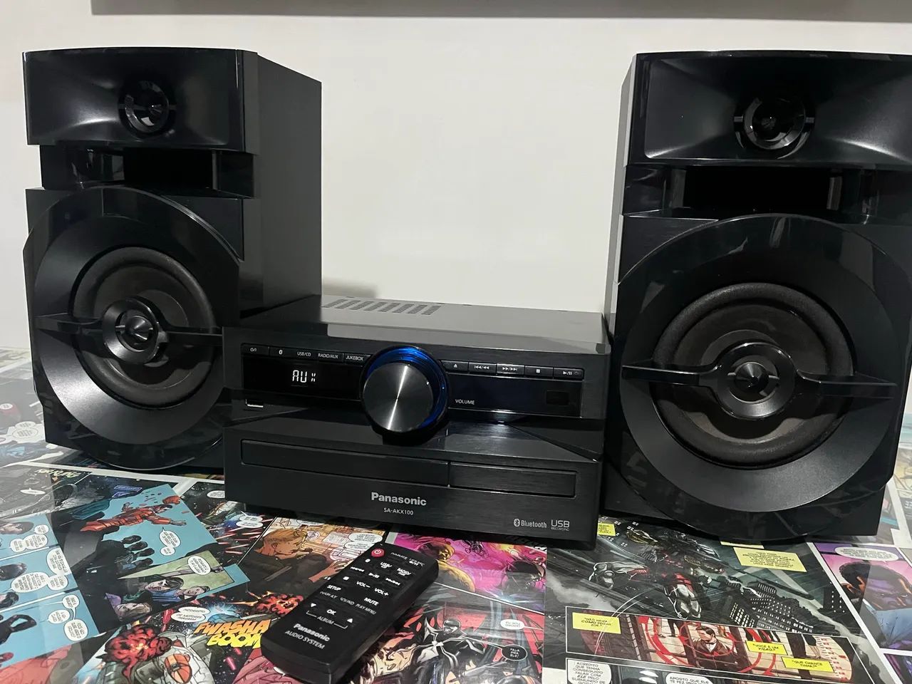 Mini System Panasonic AKX100 - 250W RMS - Bluetooth/ CD / USB / Rádio 